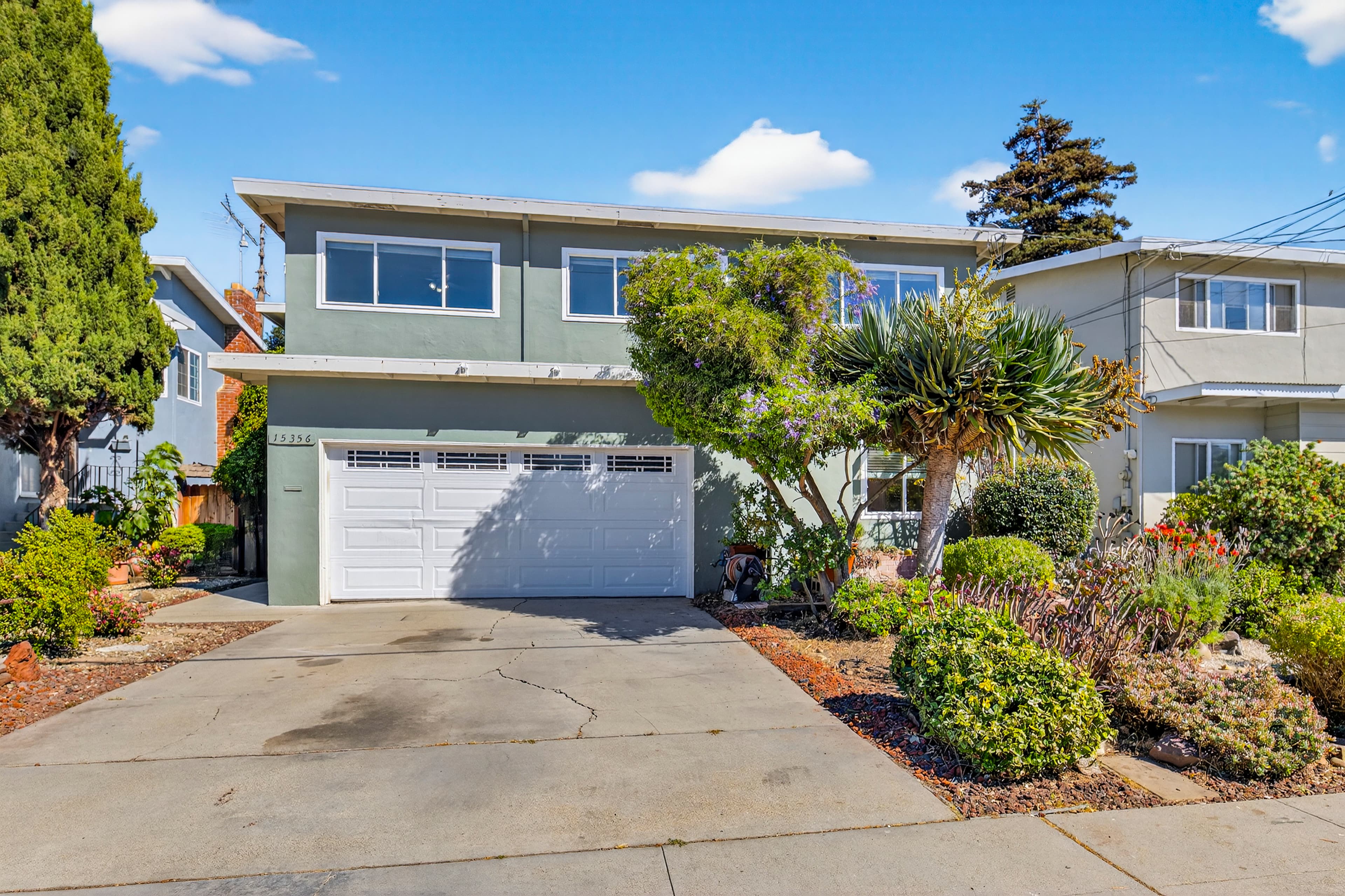 15356 Sullivan Ave.